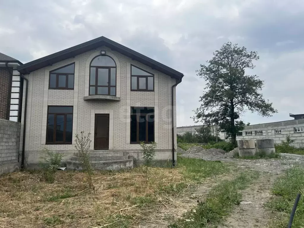 Дом в Северная Осетия, Владикавказ Гизельское ш., 20Н (182 м) - Фото 1