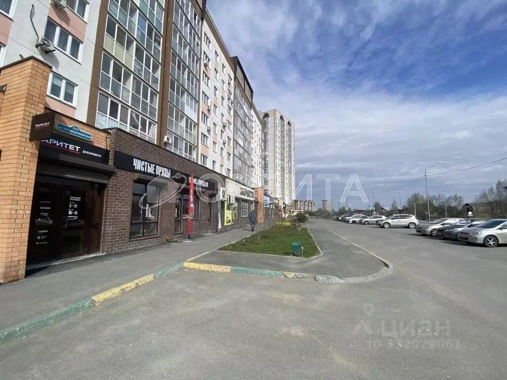 Помещение свободного назначения в Тюменская область, Тюмень ул. ... - Фото 1