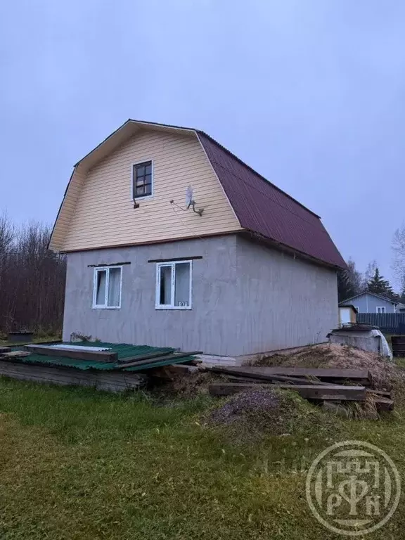 Дом в Ленинградская область, Тосненский район, Рябовское городское ... - Фото 1