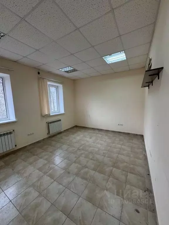 Офис в Крым, Симферополь ул. Крылова, 172 (23 м) - Фото 0