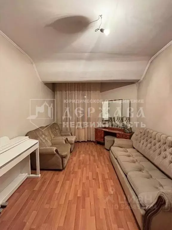 3-к кв. Кемеровская область, Кемерово ул. Веры Волошиной, 4 (66.7 м) - Фото 1