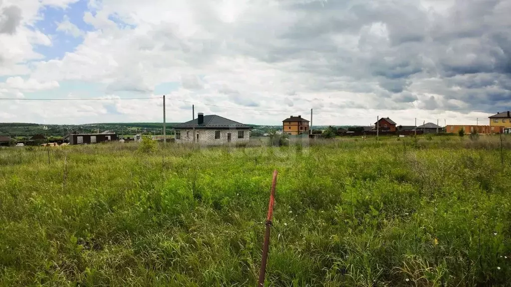 Участок в Воронежская область, Семилукский район, Губаревское с/пос, ... - Фото 1