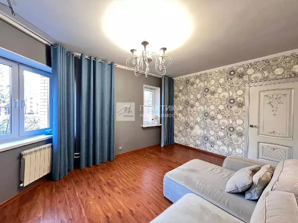 Продается 2-комнатная квартира - Фото 2