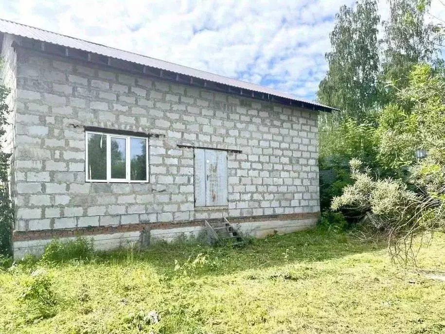 Дом в Пермский край, Добрянский муниципальный округ, д. Конец Гор ул. ... - Фото 2