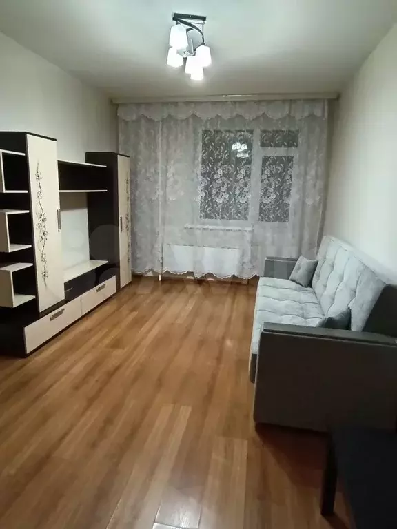 1-к. квартира, 36 м, 2/10 эт. - Фото 0