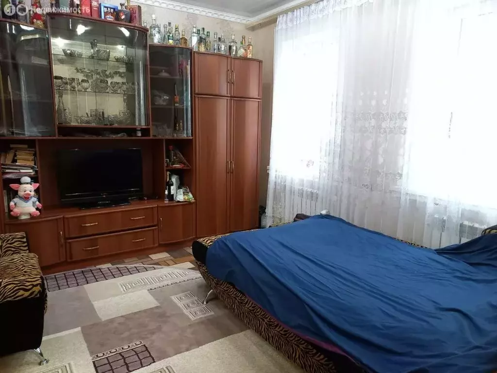 2-комнатная квартира: Каменск-Шахтинский, улица Ленина, 112 (47 м) - Фото 0
