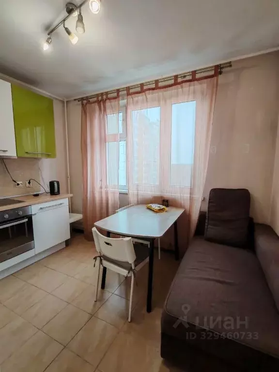 3-к кв. Москва ул. Академика Янгеля, 3к2 (85.0 м) - Фото 2