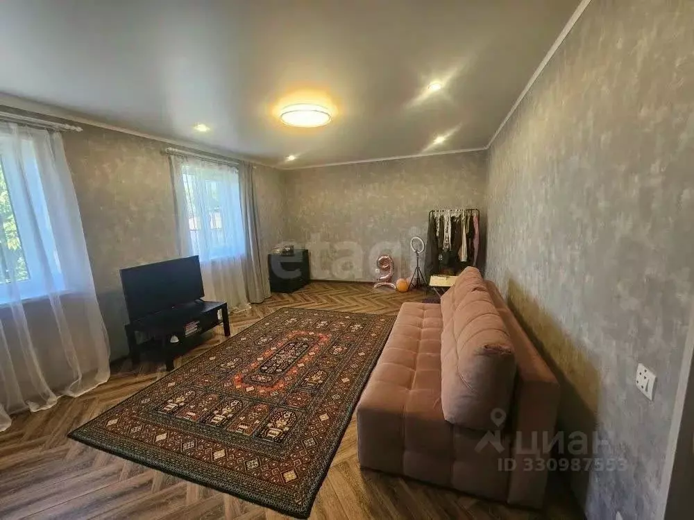 Дом в Белгородская область, Губкин Белгородская ул., 335 (63 м) - Фото 1