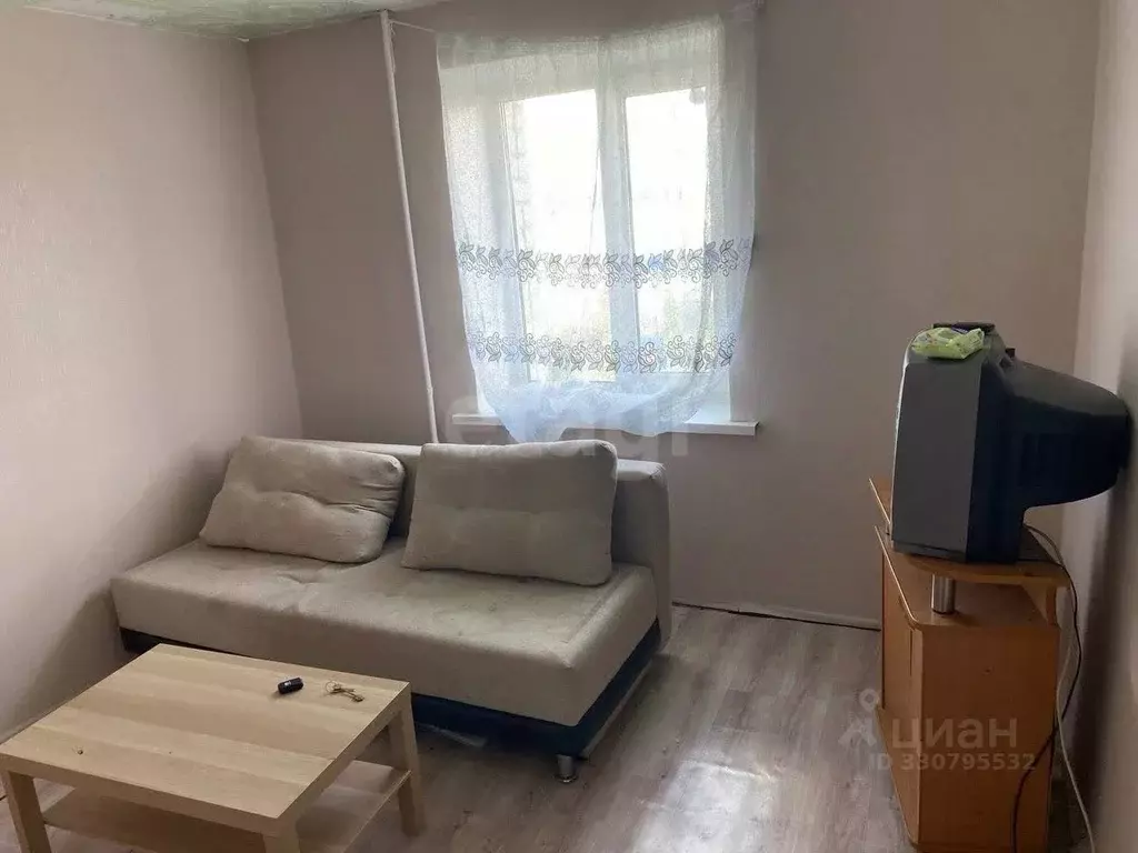 Комната Тюменская область, Тюмень ул. Республики, 248 (11.4 м) - Фото 1