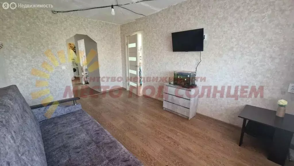 3-комнатная квартира: Ейск, Ясенская улица, 2б (49.9 м) - Фото 1