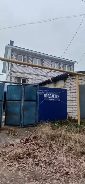 Дом в Марий Эл, Волжск ул. Авиации (210 м) - Фото 2