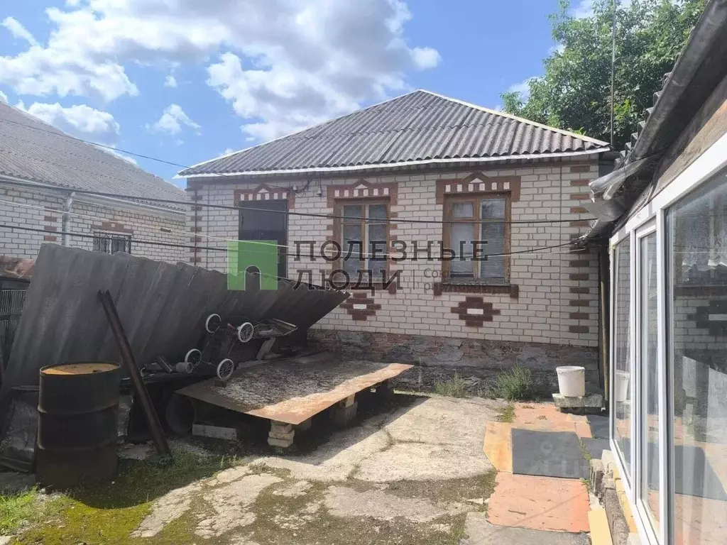 Дом в Белгородская область, Белгород ул. 3-я Шоссейная, 63 (80 м) - Фото 1