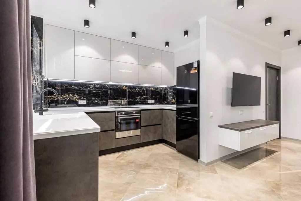 3-к кв. Краснодарский край, Сочи Завокзальный мкр, пер. Трунова, 6к3 ... - Фото 2