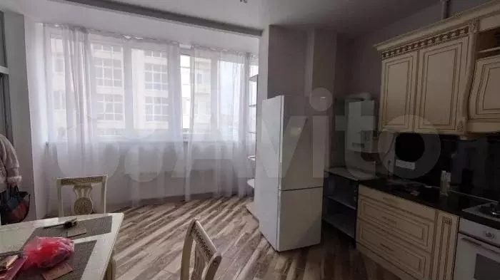 1-к. квартира, 54,7 м, 5/10 эт. - Фото 1