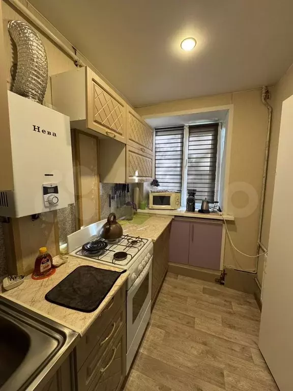 2-к. квартира, 31,8 м, 1/3 эт. - Фото 1