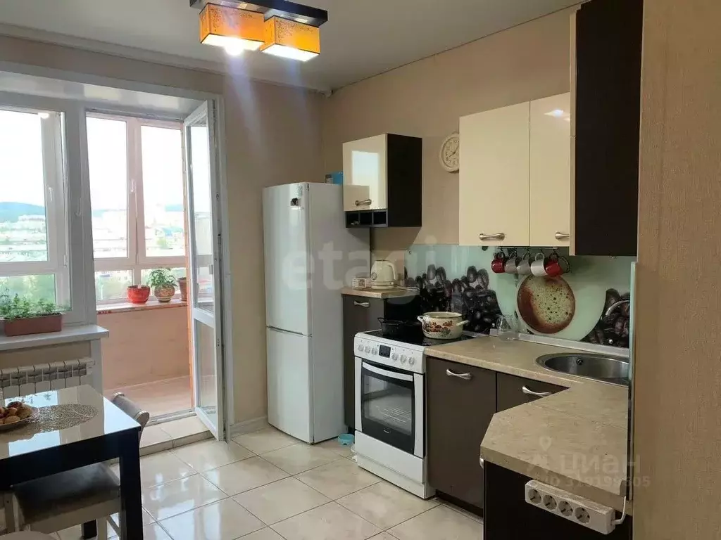 2-к кв. Забайкальский край, Чита ул. Тимирязева, 23 (56.5 м) - Фото 0