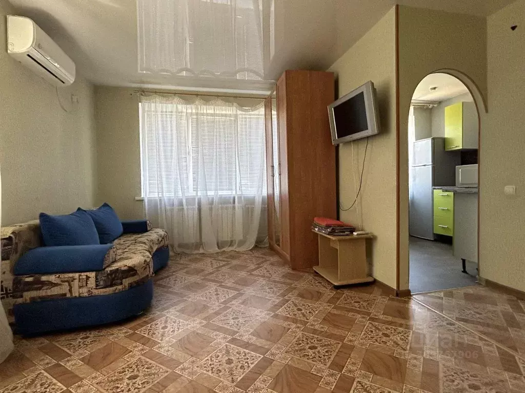 1-к кв. Волгоградская область, Волгоград Удмуртская ул., 10 (31.7 м) - Фото 1