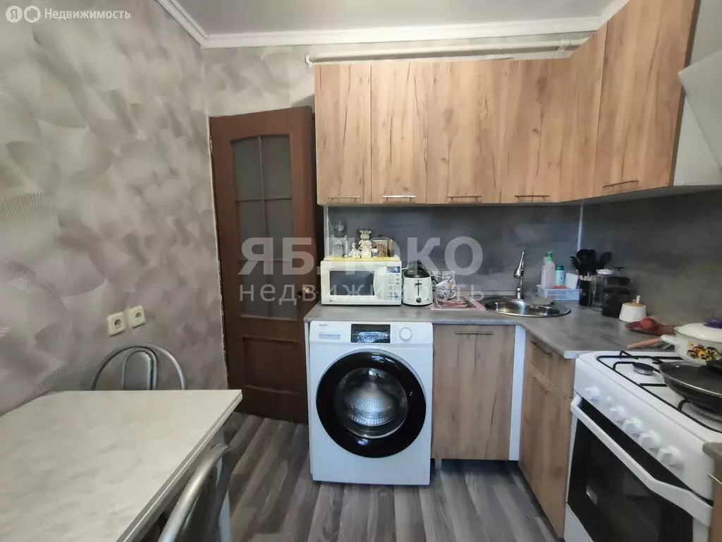 2-комнатная квартира: Березники, Юбилейная улица, 65 (40.3 м) - Фото 0