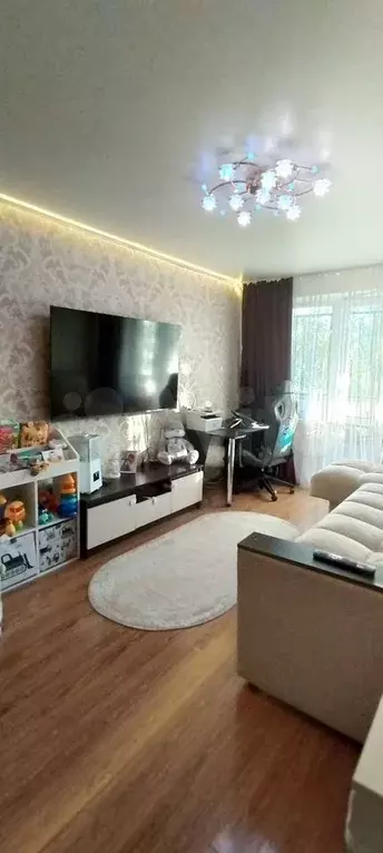 1-к. квартира, 33 м, 4/10 эт. - Фото 1