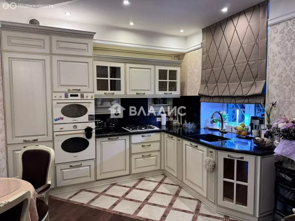 3-комнатная квартира: Санкт-Петербург, Кузнецовская улица, 30 (107 м) - Фото 1