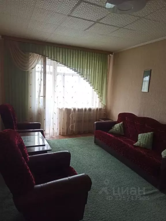 2-к кв. Белгородская область, Старый Оскол Приборостроитель мкр, 32 ... - Фото 1