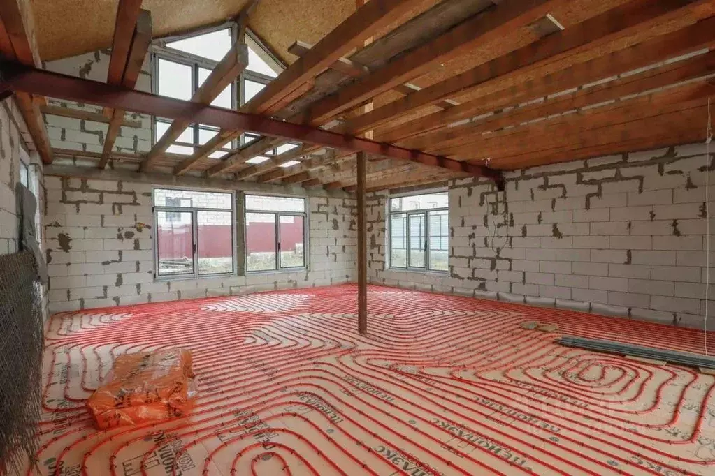 Дом в Иркутская область, Иркутск ул. Дмитрия Пожарского, 83 (177 м) - Фото 2