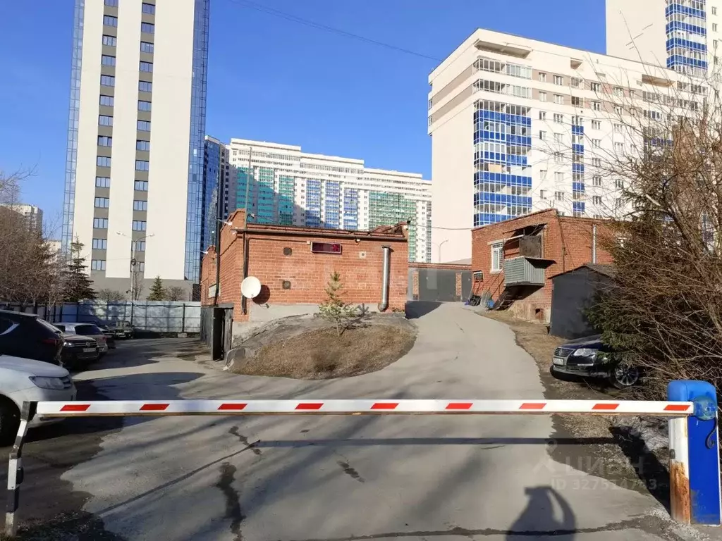 Гараж в Свердловская область, Екатеринбург пер. Садоводов, 14 (18 м) - Фото 2