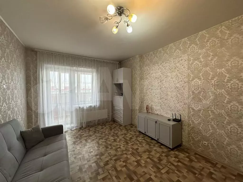 1-к. квартира, 45 м, 13/17 эт. - Фото 1