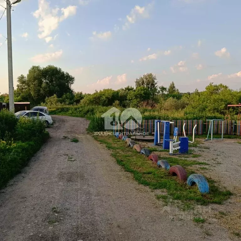 Участок в Новосибирская область, Новосибирский район, с. Верх-Тула ул. ... - Фото 0