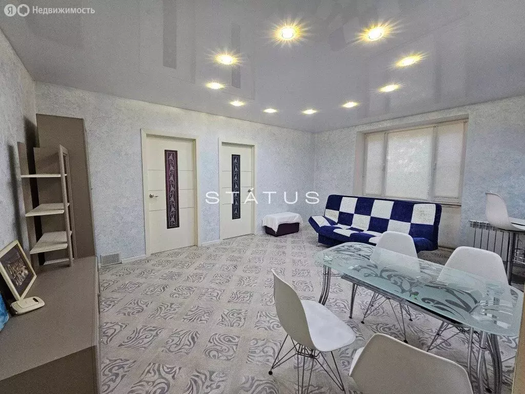 3-комнатная квартира: Севастополь, улица Надежды Краевой, 3 (52.7 м) - Фото 1