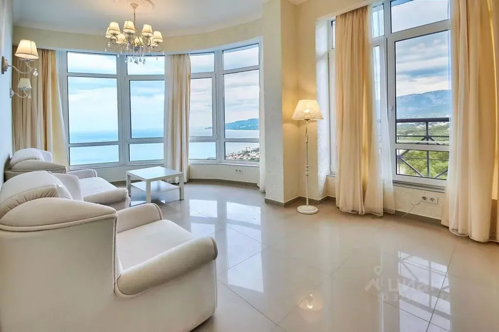 2-к кв. Крым, Ялта муниципальный округ, Восход пгт ул. Авроры, 60 ... - Фото 1