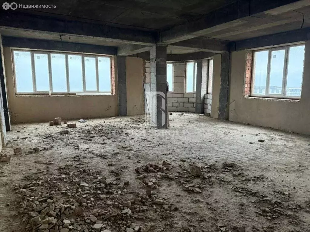 3-комнатная квартира: Махачкала, Мекегинская улица, 40 (167 м) - Фото 1