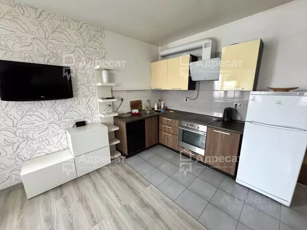 2-к кв. Волгоградская область, Волгоград ул. Дымченко, 18Б (67.0 м) - Фото 1