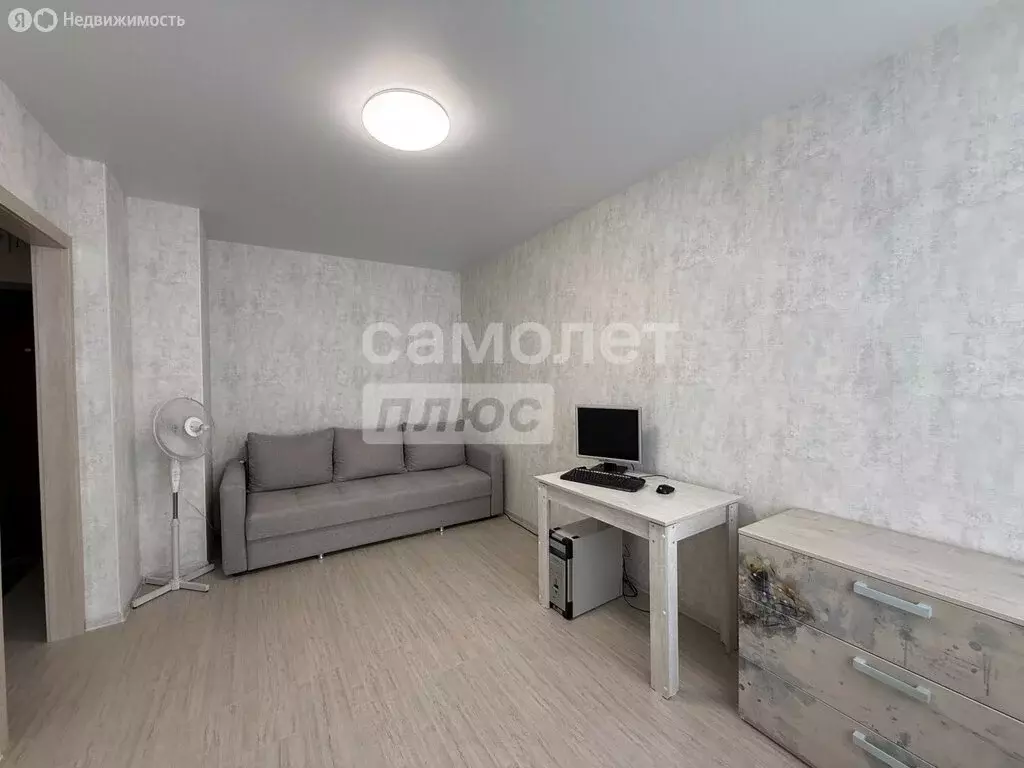 1-комнатная квартира: Волгоград, улица Быстрова, 100 (26 м) - Фото 0