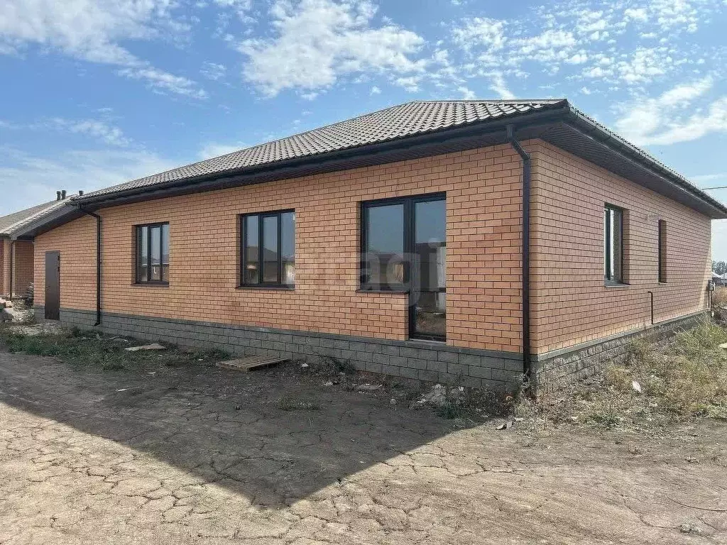Дом в Белгородская область, Белгородский район, с. Стрелецкое, ... - Фото 1