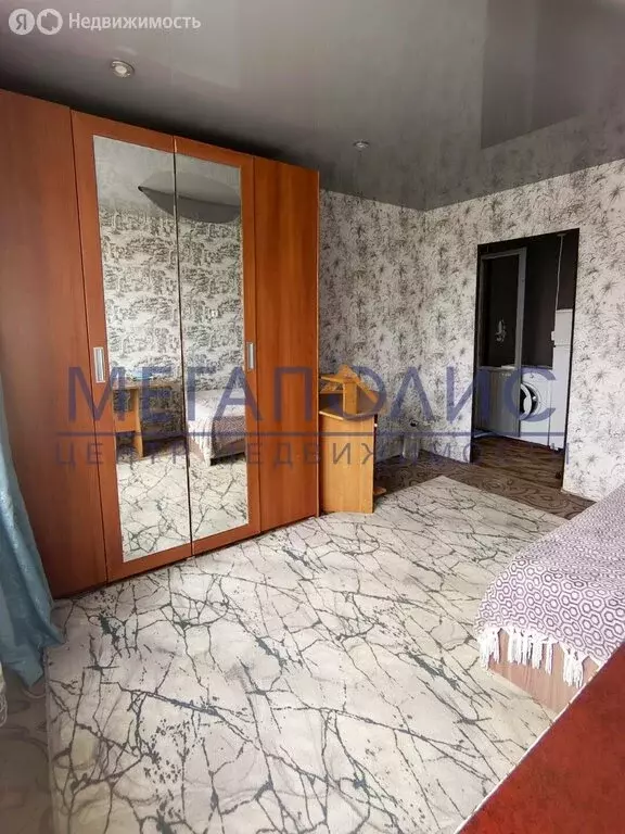 1к в 8-комнатной квартире (17.6 м) - Фото 2