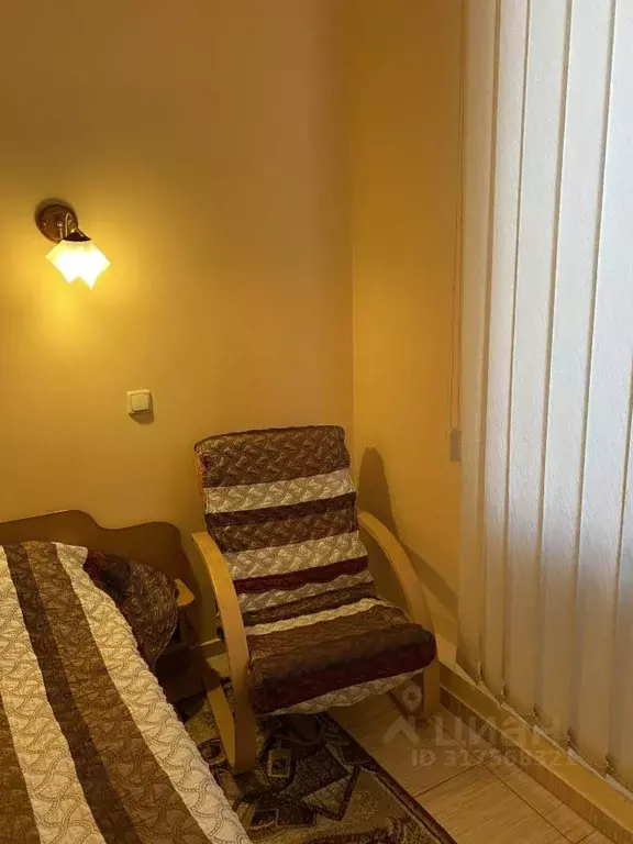 Комната Крым, Феодосия ул. Земская, 8 (25.0 м) - Фото 1