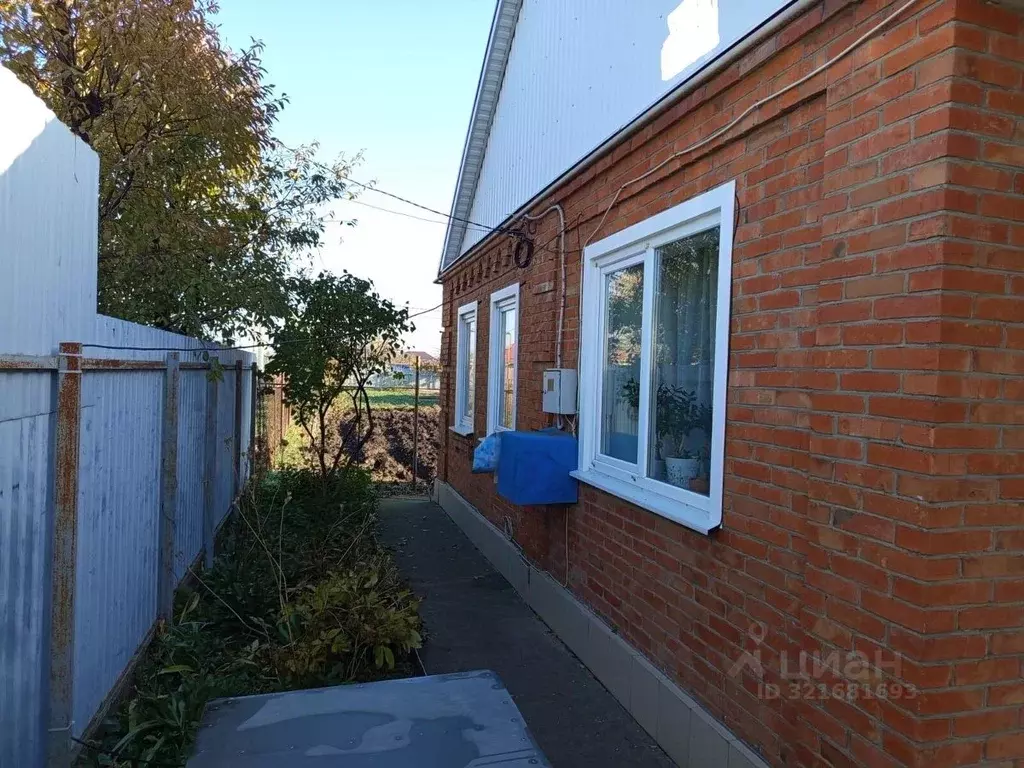 Дом в Краснодарский край, Красноармейский район, Новомышастовское ... - Фото 2