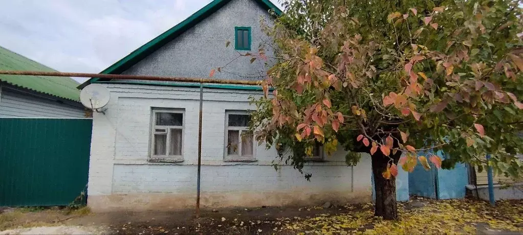 Дом в Белгородская область, Короча городское поселение, с. Пушкарное  ... - Фото 0