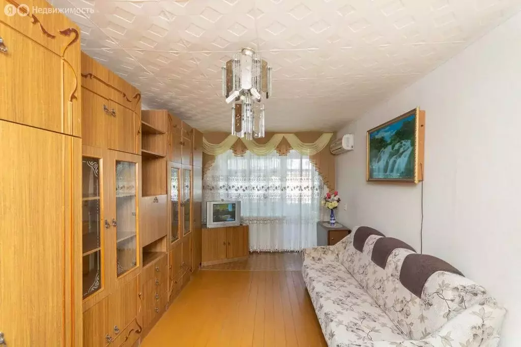 3-комнатная квартира: Ишим, улица 8 Марта, 20 (56.7 м) - Фото 1