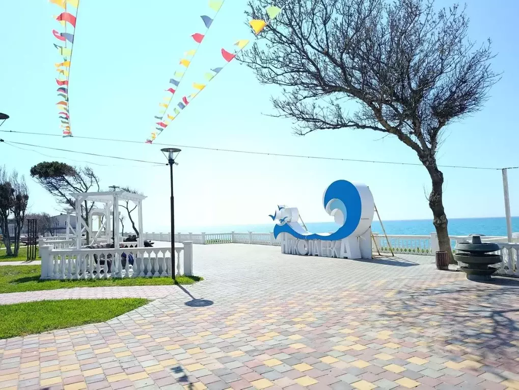 3-к кв. Крым, Симферопольский район, Николаевка пгт ул. Октябрьской ... - Фото 1