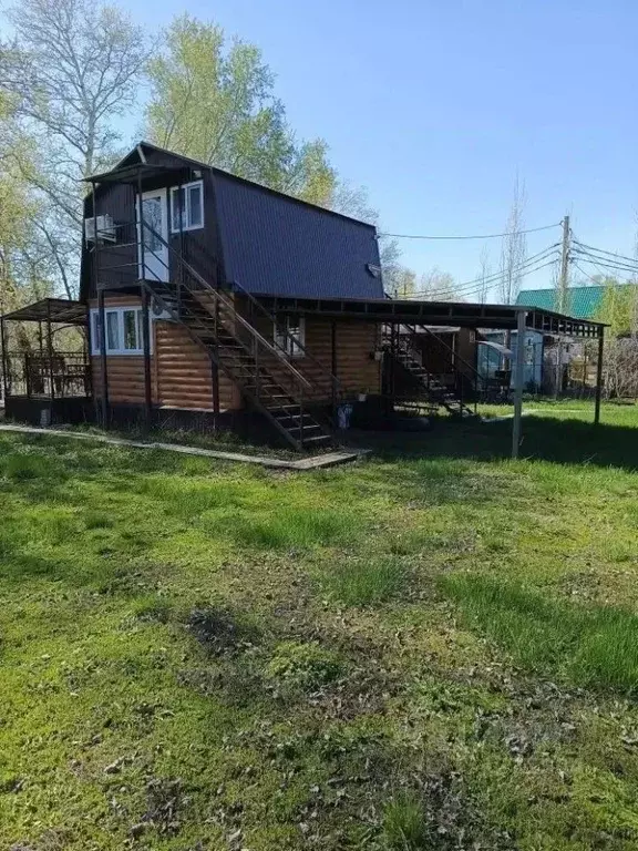 Дом в Оренбургская область, Илекский район, Студеновский сельсовет, ... - Фото 1