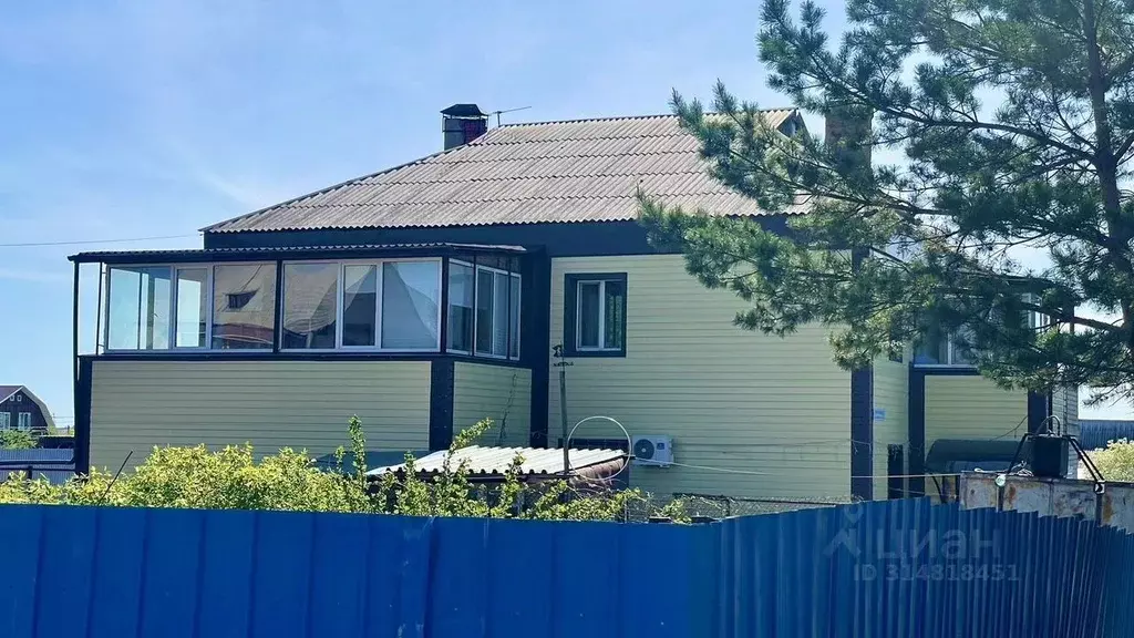 Дом в Амурская область, Белогорск Сиреневая ул., 7 (130 м) - Фото 1