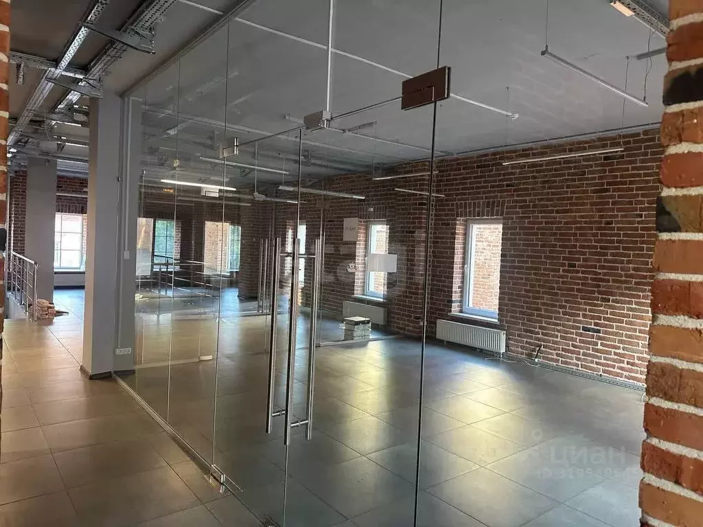 Офис в Воронежская область, Воронеж ул. 20-летия ВЛКСМ, 35 (553 м) - Фото 0