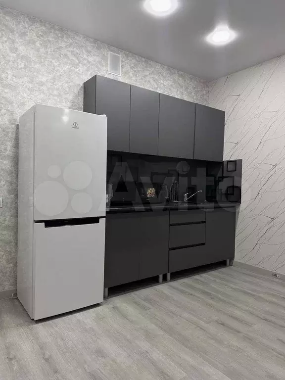 Квартира-студия, 31 м, 1/9 эт. - Фото 0