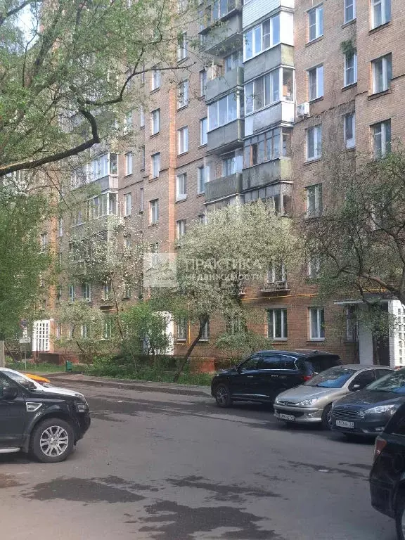 Продается 3-комнатная квартира - Фото 1