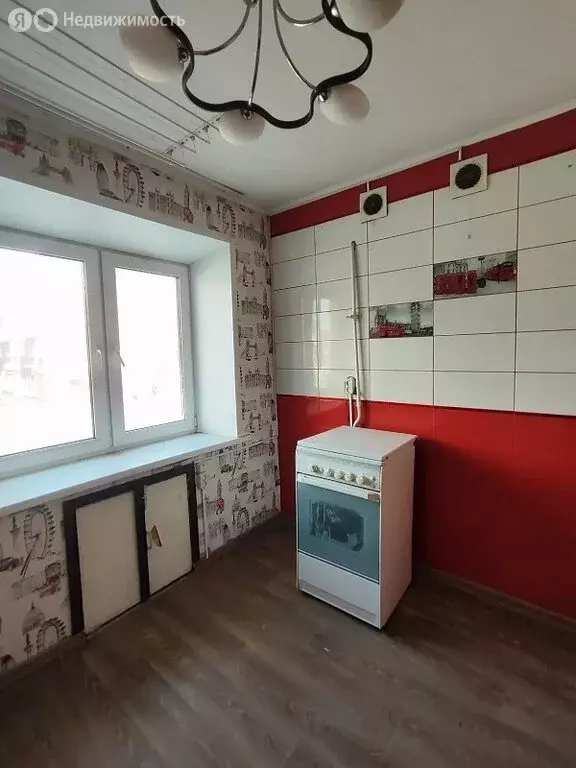 3-комнатная квартира: Тверь, улица Горького, 137/6 (58.7 м) - Фото 1