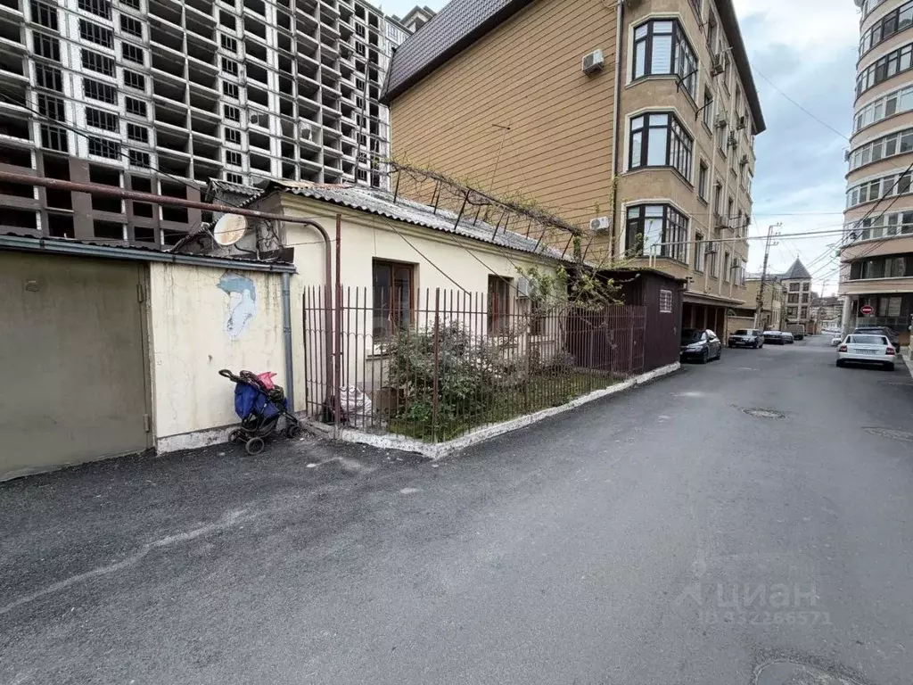 Участок в Дагестан, Махачкала туп. 5-й Гагарина, 22 (4.5 сот.) - Фото 1