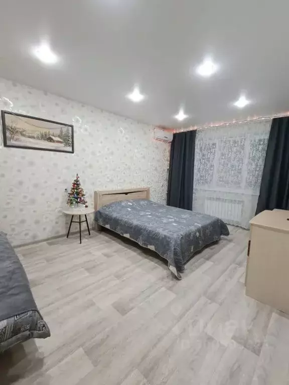 2-к кв. Воронежская область, Россошь ул. Простеева, 16 (54.0 м) - Фото 0