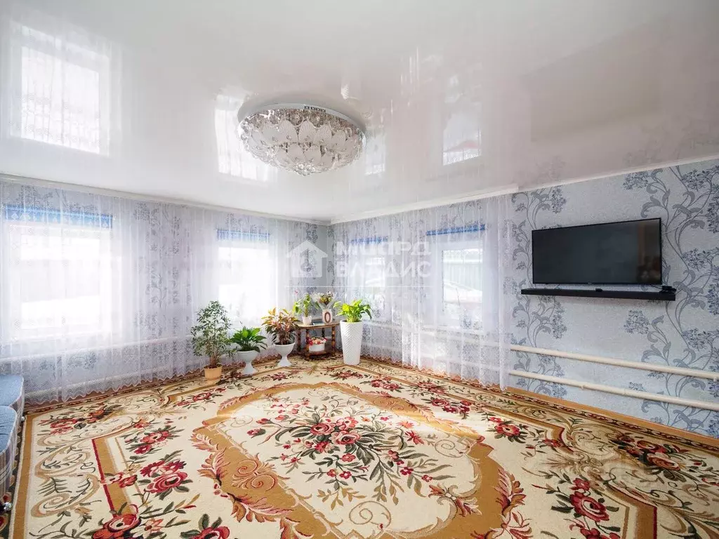 Дом в Омская область, Омск Черноморская ул., 29 (83 м) - Фото 1